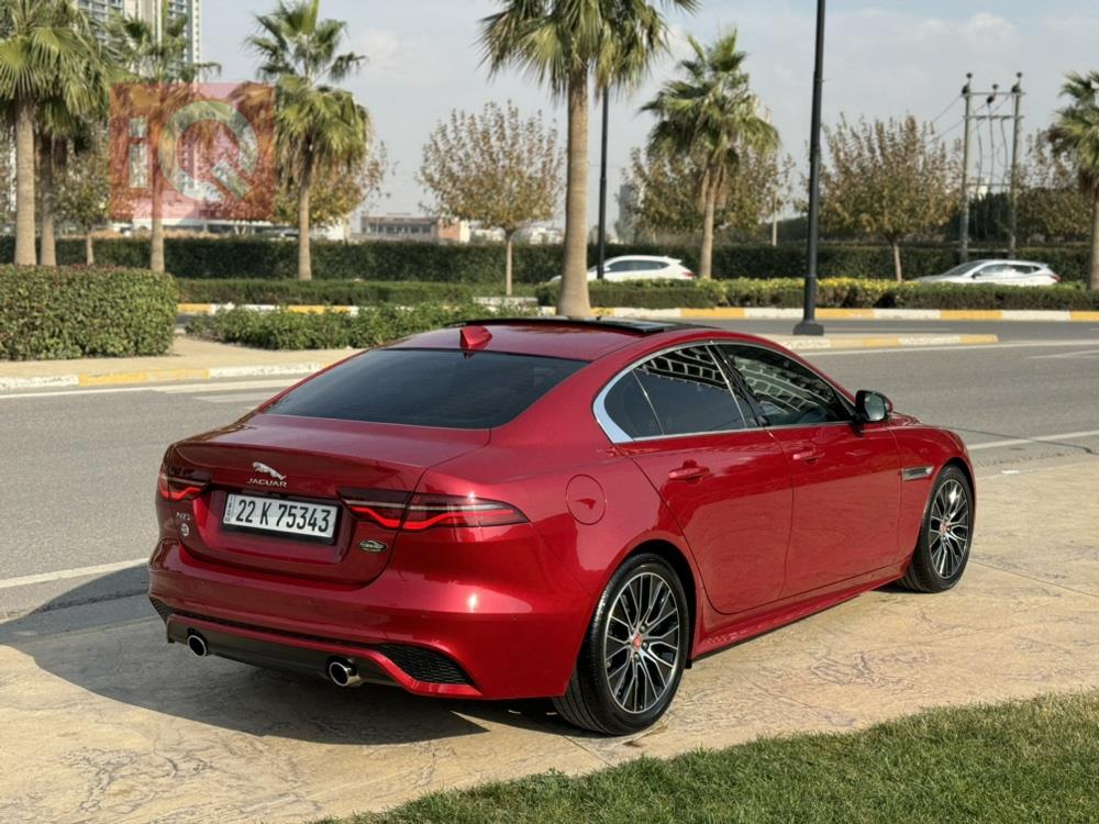 جاكوار XE